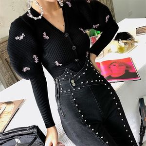 TWOTWINSTYLE Patchowrk Sequined Caidigans For Women V Neck Puff Sleeve Slim Black Sweaters Female Clothing Autumn 201204
