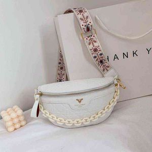 Korean Casual Fanny Packs Single Shoulder Diagonal Fashion Underarm Bag Wide Shoulder Strap Portable Bag 22061728