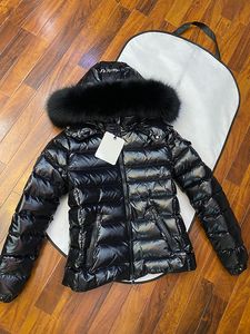 Damskie parki puchowe Zimowe ubrania damskie Koreański styl Ciepła wyściełana kurtka puchowa Płaszcz