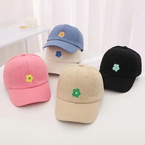 Çocuklar Düz Renk İşlemeli Çocuklar Snapback Caps Beyzbol Kapağı Bahar Yaz Hip Hop Erkek Kız Bebek Örgü Şapkalar 3-8 Yıl