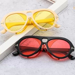 With Box Women's Designer Sunglasses Oversized Shades 90s Retro Black Yellow Pilot Sun Glasses for Lady Beach Eyewear