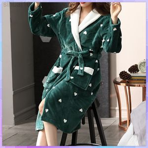 Solid Warm Garments Women Bathrobe Winter Coral Fleece Nightwear Female Pyjamas Home Clothing Kimono Hotel Bathrobe L220803
