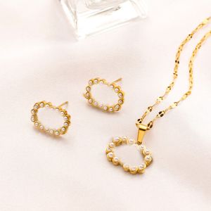 Never Fading 14K Gold Plated Luxury Brand Designer Pendants Necklaces Stainless Steel Double Letter Choker Pendant Necklace Chain Jewelry Accessories Gifts Z1820