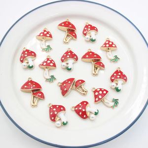 18st Cartoon Red Enamel Mushroom Charms Zinc Alloy Emalced Svamp med Imitation Pearl Pendants Guldfärg Smycken Fynd