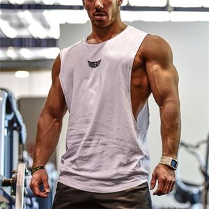 Bodybuilding Tank Tops Men Sports Sleeveless shirt Muscle guys Vest Fitness Drop Armhole Solid Tops Tees Cotton Gym Singlets 220621