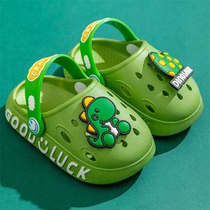 Cute Clogs for Children Kawaii Dinosaur Cartoon Sandals for Boy Girls Summer Child Slipper Todder Breathable Garden Shoes 220621