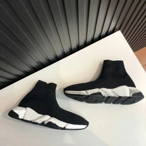 Botas Planas Bajas al por mayor-Botas de calcetín para mujeres Plataforma de zapatos para mujeres Sneakers Speed Runner Trainer Triple Black White Classic con encaje para caminar al aire libre Boot