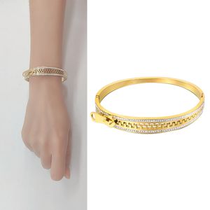 2022 Armband för kvinnor ny ankomst högkvalitativ zirkonia rostfritt stål Bangle smycken bijoux femme lyx varumärke charm parti julklappar på handkant