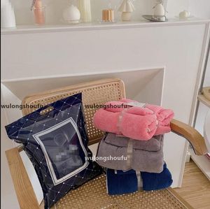 Ręczniki plażowe Modna list Drukuj Kobietowe ręczniki kąpielowe Dziewczyna z mikrofibry długie zestawy ręczników K I