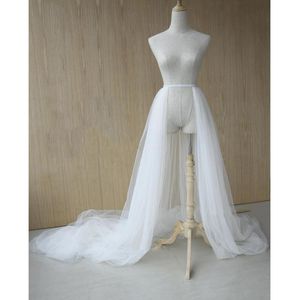 Gonne Immagine reale Tulle da sposa bianco Treno staccabile 200 cm Lungo sopra le donne Estate Wrap Custom MadeGonne