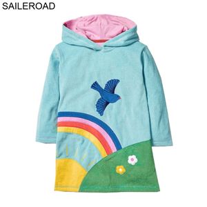 Saileroad garotas capuzes vestido arco -íris com pássaros vestido de manga comprida com roupas com capuz para crianças vestidos unicórnios para meninas 210329