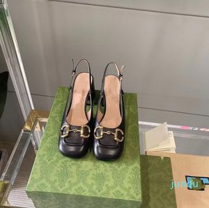 2022-Sexy sandali piatti sandali Pantofole da donna intrecciate muli quadrati Scarpe da sposa con tacchi alti da donna Colore del vestito