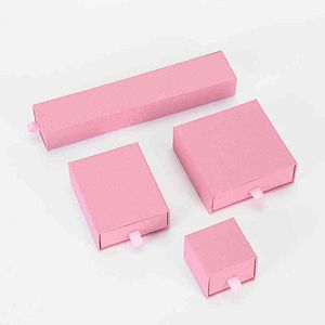 12 sztuk partia Wysokiej jakości różowe pudełko biżuterii Kraft Paper Favor Bulk Prezentacja Pudowni