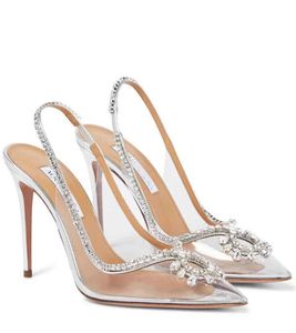 Lyxdesign aquazzs förförelsesandaler skor för kvinnor kristallröstade läder trim höga klackar pvc spetsiga tåpumpar parti bröllop eu35-43