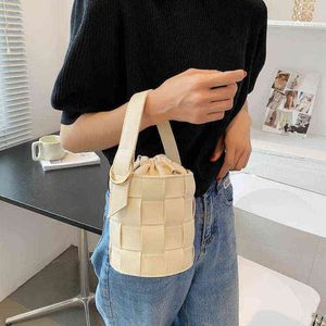 2022 Nova textura Estilo estrangeiro Ins Bucket Bags Versão coreana Moda simples Mensageiro de mão 220509
