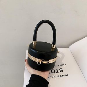 Akşam çantaları marka yuvarlak çanta moda jöle omuz kadınlar için lüks bilek çanta çantalar tasarımcı crossbody çantası debriyaj