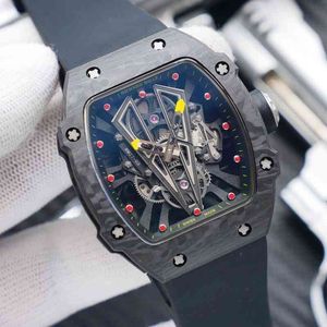Titta på Designer Luxury Mens Mechanics Watches Richa Milles Wristwatch Carbon Fiber Bull Full Automatic Mechanical Atmosphere Business Men's