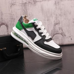 Men Casual Shoes New Fashion Flat Breathable Light Tennis White Business Travel Footwear