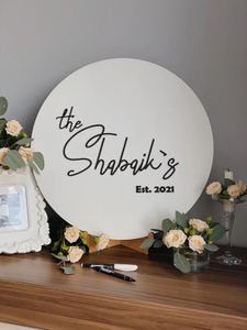 Feestdecoratie bruiloft gasten boek alternatief welkom bord eenvoudig decor aangepaste achternaam houten receptie engagementParty