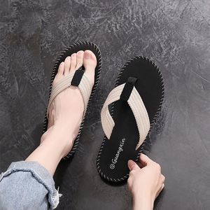 Summer New Slippers For Men Outdoor Comfortable Leisure Anti-Slip Wear-Resistant Beach Personality Beach Sandals Factory Direct Sale
