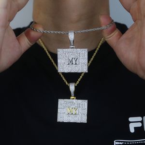 Hip Hop Hop CZ Square em forma de pingente gravado letra meus colares para homens Iced Out Bling Cubic Zirconia Jóias de rocha pavimentada