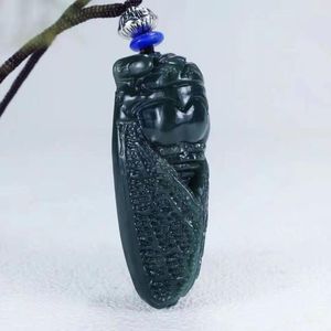 Pendant Necklaces Black Jade Cicada Serpentine Men Blessing Gift Wholesale Items Charm Bangle ChainsPendant