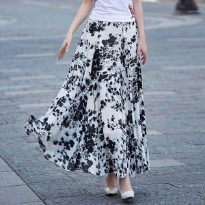 Saias 2022 Women Women Harajuku Chiffon Pleated Lady Lady elástica cintura alta estampada Floral 2 camadas Papticoat Z45