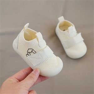 Barnskor småbarn baby flickor pojkar flygande sneakers vävda andningsbara avslappnade skor sportskor barn löpsko