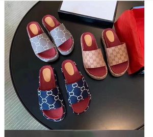 Mode G Herr Damsandaler Tofflor Slide Designer Lyx Platta Högklackat Flip Flops Skor Broderad plattform Gummi Läder Shoal Casual Sko storlek 35-44 G63