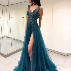 Abiti da ballo blu pavone con scollo a V Appliqued perline di perline Backless Sexy Split formale Abiti da cocktail lunghi da festa senza maniche 2022