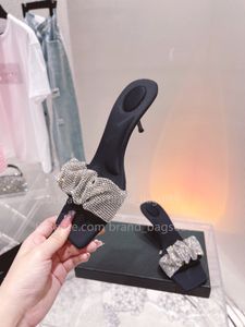 Wholesale 2022 Womens Luxury Brand Sandals Designer Slippers Slippers Rhinestone Heels Blingbling Fairy High Heels