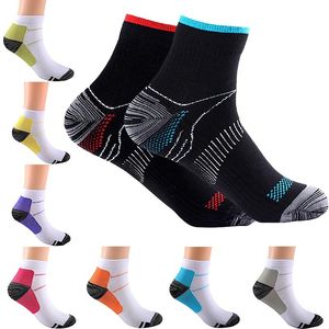 Männer Socken Mode Frauen Männer Sport Nylon Bunte Patchwork Knöchel Länge Kurze Kompression Für Radfahren Skifahren Fußball LaufenMen's