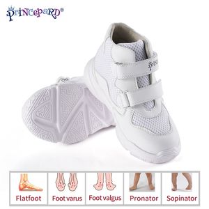 أحذية تقويم العظام للأطفال Princepard Child الخريف حذاء رياضي كحلي أبيض داعم قوس ونعال تصحيحية 220525