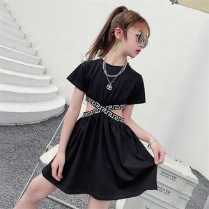 Kızlar Yaz Elbiseleri Siyah Aline Geometrik Desen Örgü Bel İçi Boş Kesim Spor Kıyafet 314y Çocuk Kız Giysileri 220707
