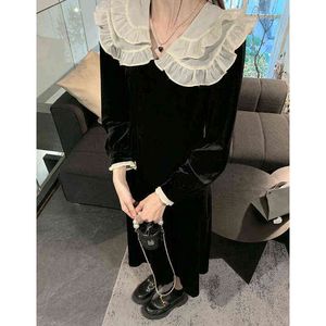 Spring And Autumn Maternity Clothes Long Sleeve Double Layers Peter Pan Collar Pregnant Woman Velvet Dress Black Dresses J220628