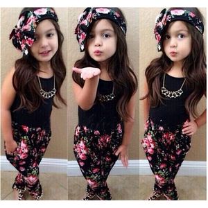 Summer Kids Girls Clothes Sleeveless Black Vest Floral Pants Scarf Children Fashion Style 3st Girl Clothing Set 220507