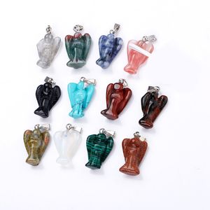 Collana con ciondolo angelo intagliato in cristallo di quarzo curativo Chakra Reiki in pietra naturale per gioielli da donna e uomo