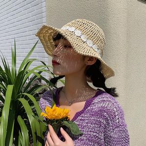 Szerokie grzbiet kapelusze damskie japońskie japońskie ins ręcznie robiony szydełkowy słomkowy kapelusz kobieta letnie nadmorki wakacje składane słońce na plaży Cape