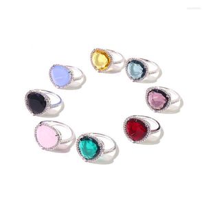 Alyans Lüks Tasarım Çok renkli şeker yüzüğü Kadınlar Doğal Kristal Üçgen Mikro Kübik Zirkonya Taşları Moda Takı Hediyesi Wynn22