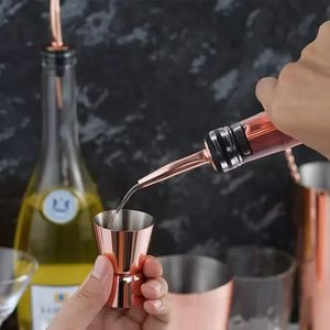 Nuovo 15 / 30ml Acciaio inossidabile Cocktail Shaker Misura tazza Dual Shot Drink Spirit Misura Jigger Vino Versatore Barista Bar Utensile da cucina