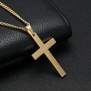 Pendant Necklaces Fashion Stainless Steel Cross Necklace Men Women Link Chain Charm Jewelry Boys Girls Punk Hip Hop Prayer GiftPendant