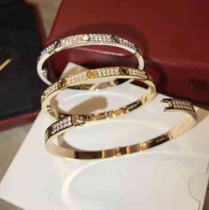 Luxo Top Fine Brand Fine Pure Sterling Silver Jewelry for Women Sfled Driver Bangle Design Thin Gold Gold Diamond Love Wedding Have Logo