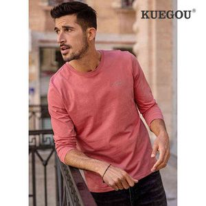 Kuegou 2022 Spring 100%Cotton Tee Basic Long Sleeve T-shirt för män Letter Print Fashion Letters High Quality Plus Size ZT-7723 T220808