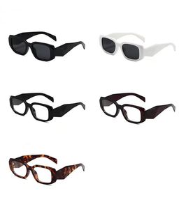 Óculos de sol de designer de moda óculos clássicos Óculos de óculos de praia ao ar livre para homem Mulher 5 Color Signatura triangular opcional com estojo e caixa