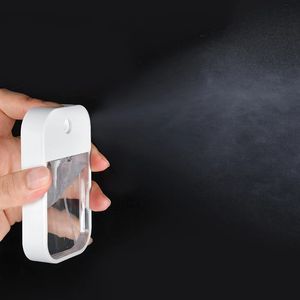 Pulverizadores frascos de perfume quadrado portátil garrafa de spray de 45 ml de álcool Sinitizador de mão recarregável Atomizador de maquiagem para inventário de viagem por atacado