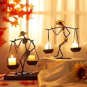 Nordic Metal Candlestick Home Decoration Abstract Character Sculpture Holder Decor Handmade Figurines holder Gift 220628