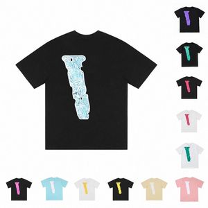 Designer Summer Men T Shirt Print Big V Tshirt Loose T-shirt kort ärm överdimensionerad bokstav tee kläder topp kvinnor asiatisk storlek e2aw#