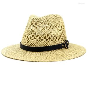 Szerokie brzegowe czapki HT3622 Summer Beach Hat Men Men Kobiety Pasek skórzany Fedora Panama Crochet Straw Sun Travel Cap Eger22