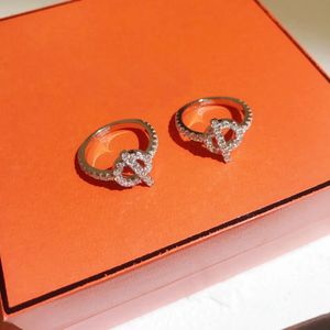 OT Women Band Rings 925 Серебряное колье стерлингового серебряного ожерелья с бриллиантовым дизайнерским дизайнером Женщина Алмазное кольцо цепь