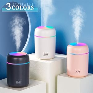 Umidificatore USB portatile ad ultrasuoni diffusore di aromi a tazza colorata creatore di nebbia fredda umidificatore purificatore con luce per auto a casa 220527